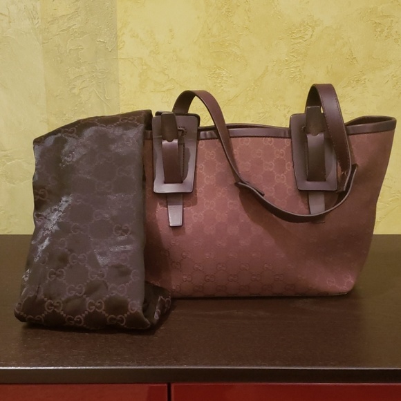 Gucci Handbags - Chocolate canvas Gucci Shoulder Bag